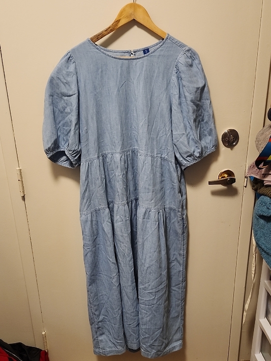 Old Navy Dresses & Skirts - Old Navy Light Blue Puff-Sleeve Midi Dress
